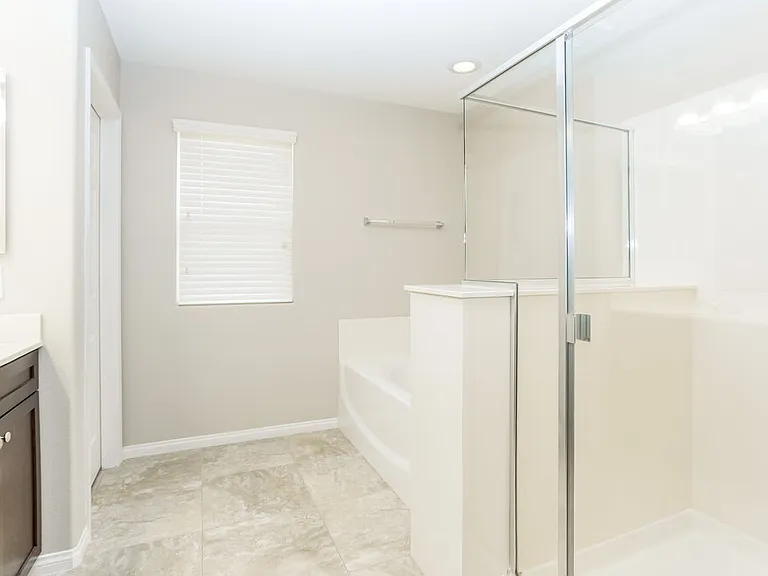 5661 Primrose Peak Ct — Photo 12