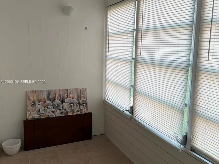 2541 Aragon Blvd #113 — Photo 11