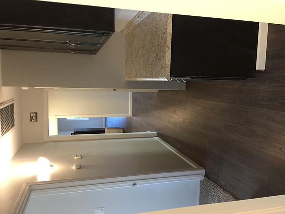 5th image of 4401 Coronado Ave