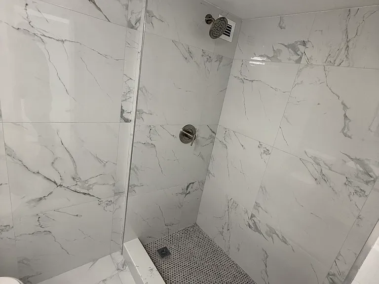 5700 Collins Ave #15 — Photo 10