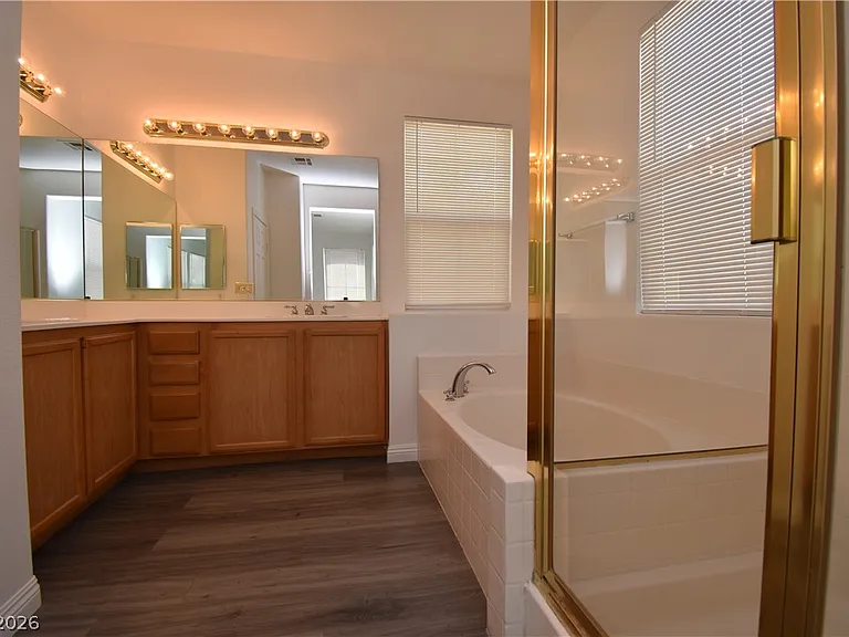 4448 Mount Penteli Ave — Photo 32