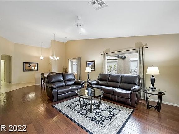 5th image of 10317 Birch Bluff Ln