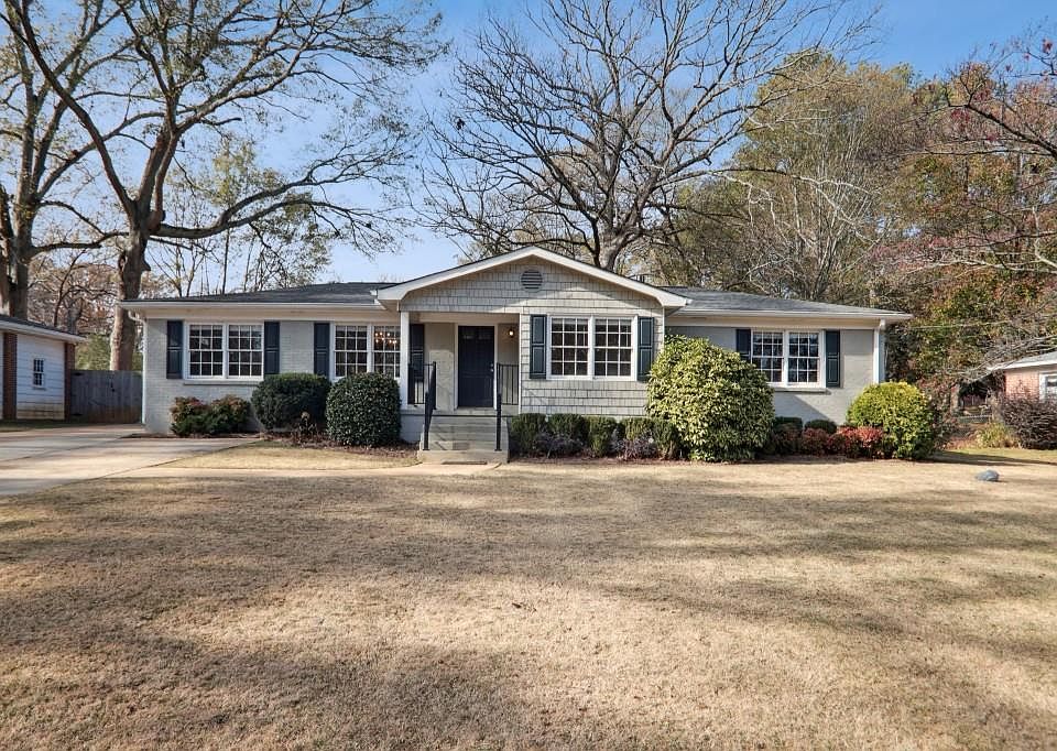 1st image of 2572 Ball Park Dr