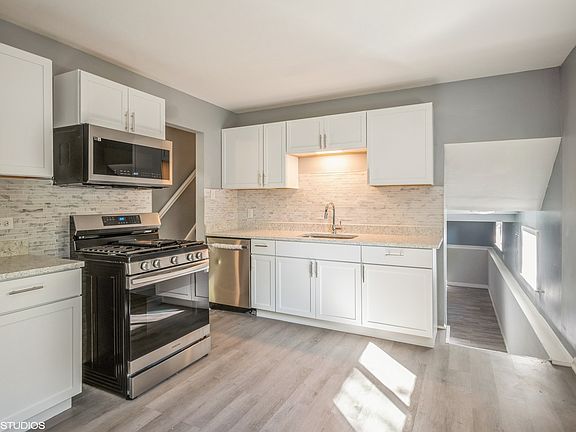 5th image of 501 Antietam St