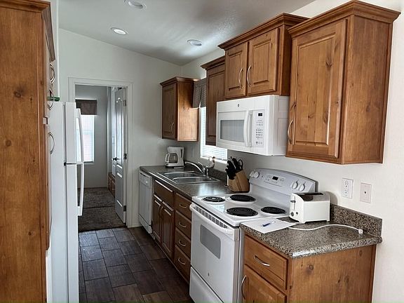 5th image of 8700 E University Dr #1203