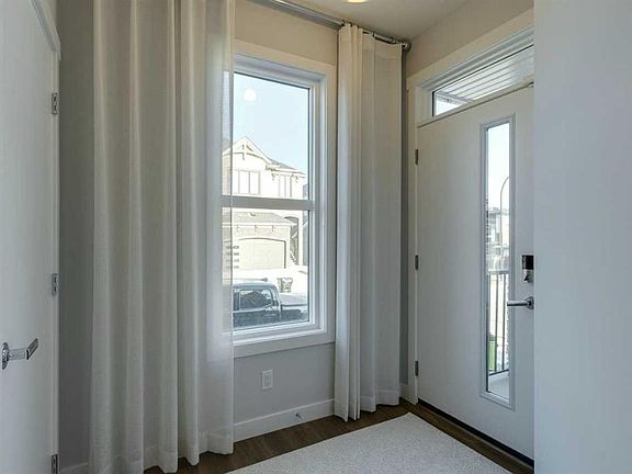 4th image of 181 NE Mitchell Rd NW