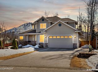 10990 Splendor Loop, Eagle River, AK 99577