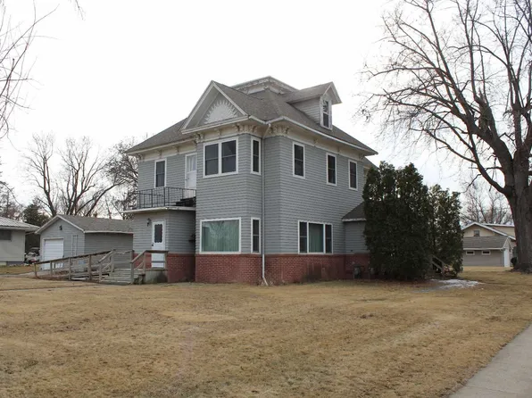 128 Poulson Ave, Henning, MN 56551