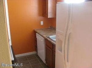 2nd image of 1300 Arlington Ln NE APT 134