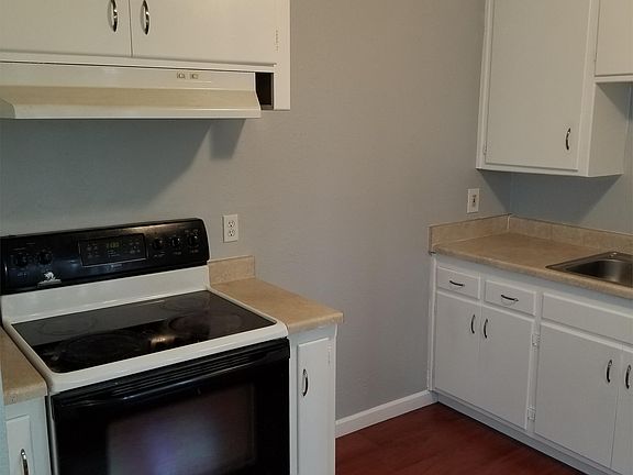 4th image of 3552 Auburn Blvd APT 16