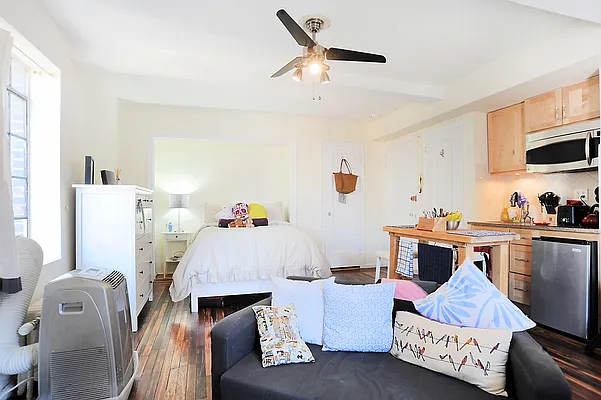 Rented by Compass | media 3
