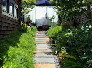 2816 Delaware St, Oakland, CA 94602