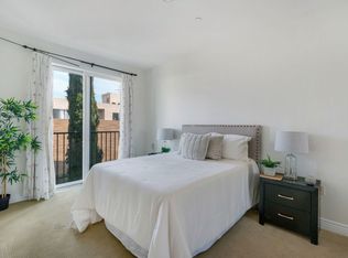 9049 Alcott St #305, Los Angeles, CA 90035