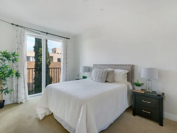 9049 Alcott St #305, Los Angeles, CA 90035