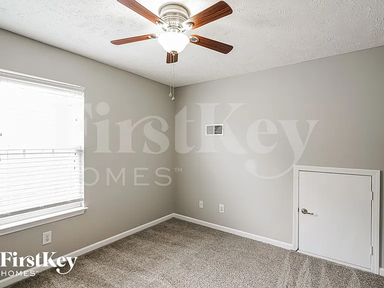 3200 Hidden Creek Dr — Photo 13
