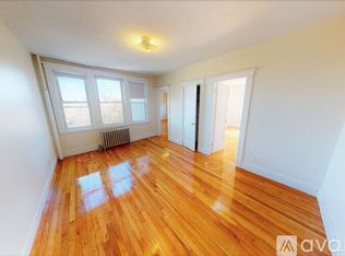 1626 Commonwealth Ave APT 27A, Brighton, MA 02135