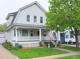 807 Oregon St, Green Bay, WI 54303
