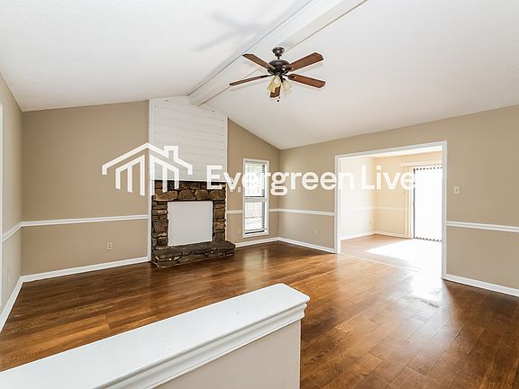 3rd image of 4347 N Cherry Creek Ln