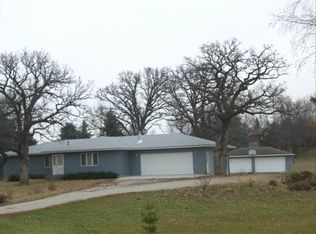 34662 Valleyview Rd, Waseca, MN 56093