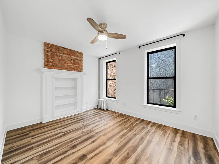 481 5th Ave #3L — Photo 4