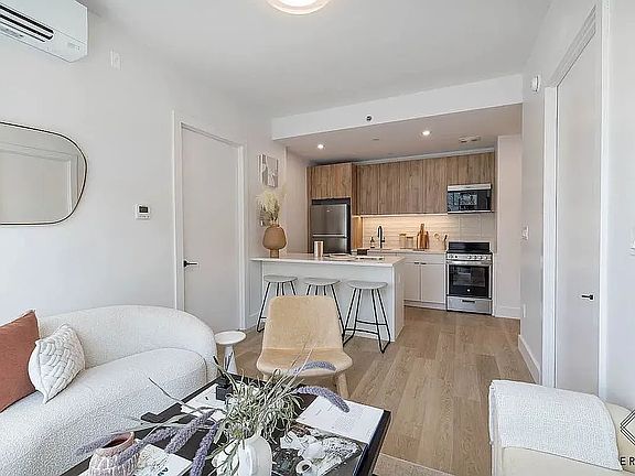 4th image of 80 Linden Blvd #4G