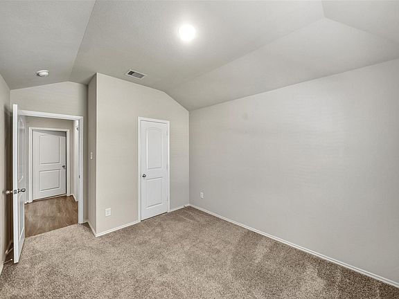 3rd image of 20342 Green Mountain Dr