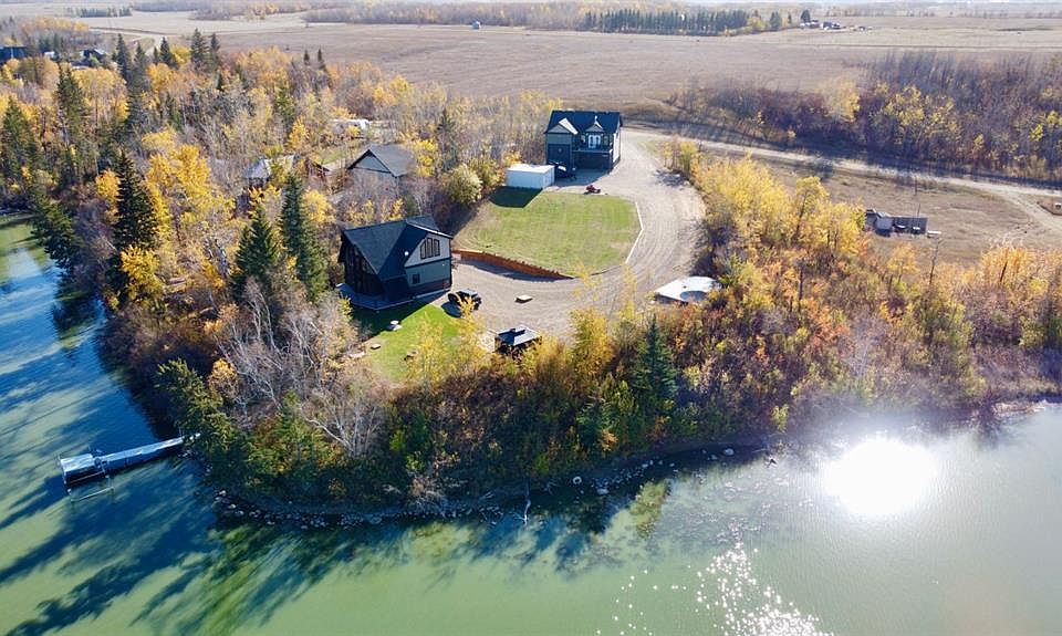 1st image of 4 N Lakeside Dr