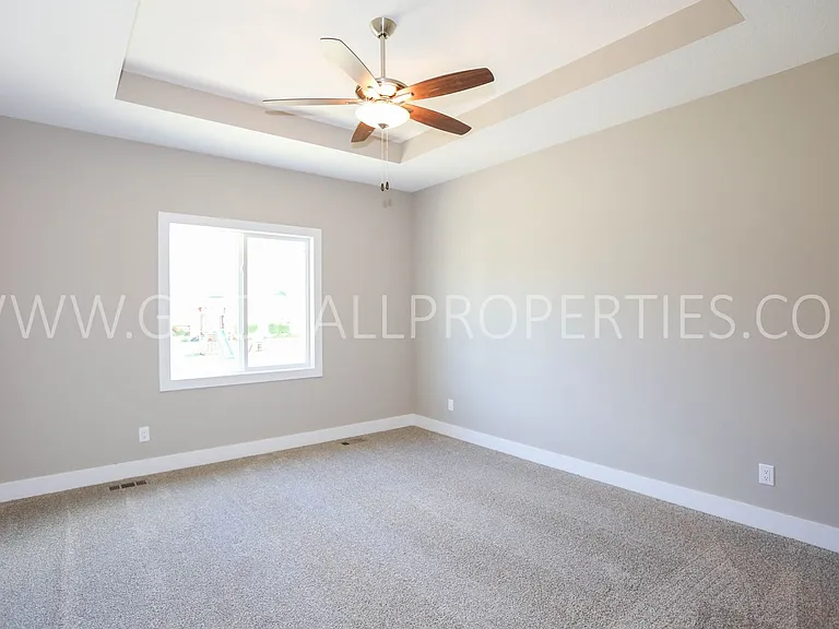 16656 Wilden Dr — Photo 5