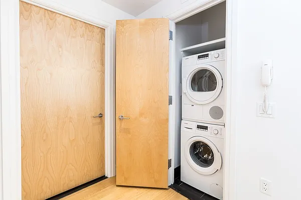 Rented by Two Trees | media 31