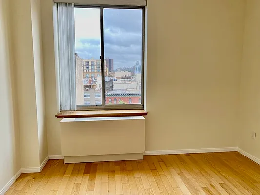 Rented by Douglas Elliman | media 7