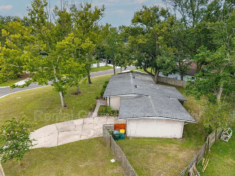 3872 Marianna Rd — Photo 37