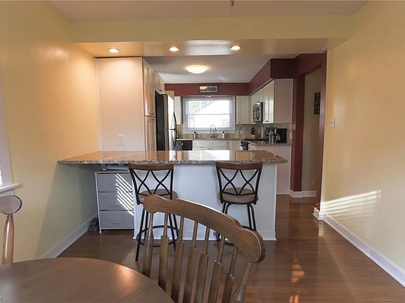 2nd image of 2208 8th St