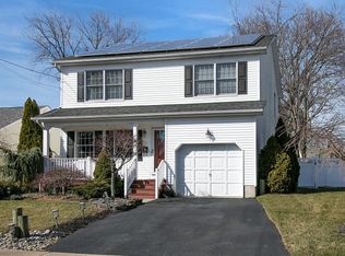 1691 Grove St, Wall Township, NJ 07719