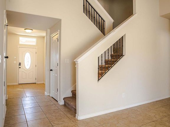 2nd image of 2912 Pino Seco Pl