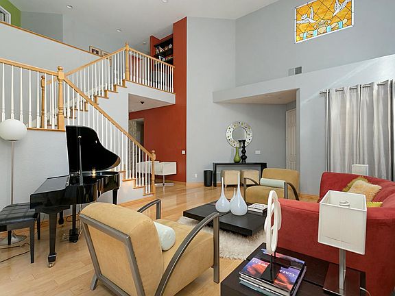 4th image of 17232 Russet St