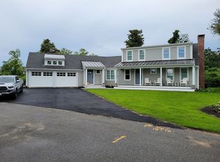 11 Cruiser Ln, Dennis, MA 02638