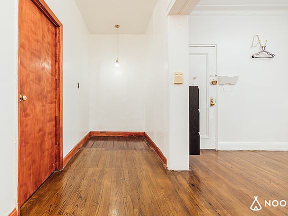 4th image of 352 Lafayette Ave #D1