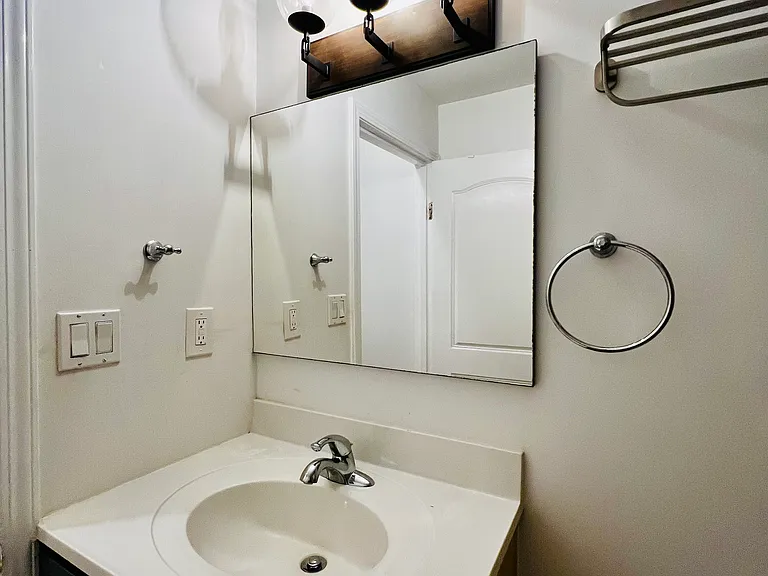 212 Anza St — Photo 5