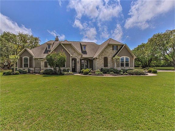 3rd image of 15511 Bayou Oaks Dr