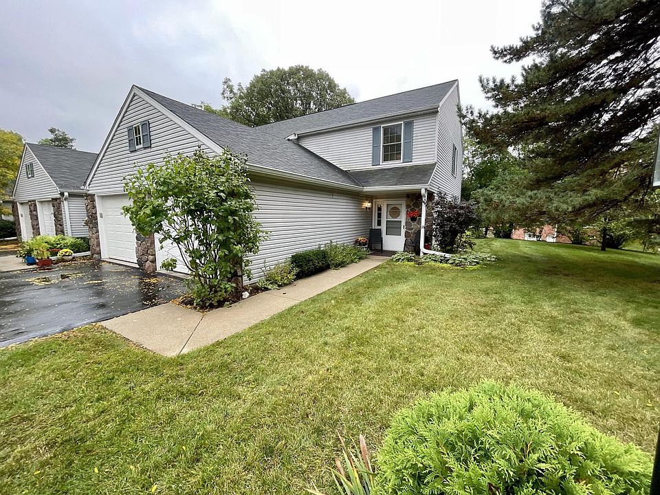 135 Lake Bluff ROAD UNIT D, Thiensville, WI 53092 Zillow