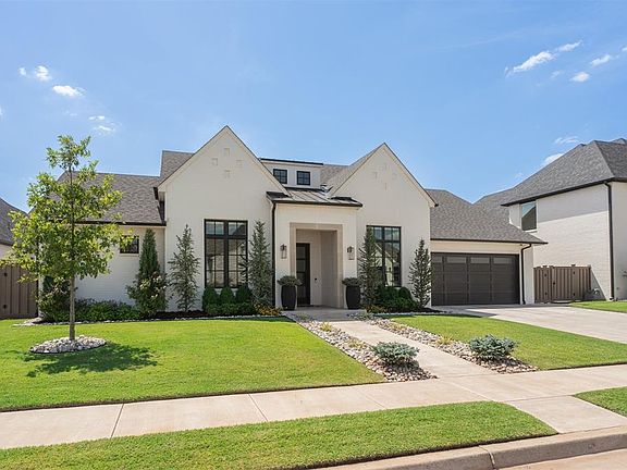2nd image of 3108 Green Heron Dr