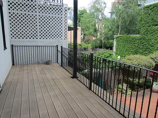 Rented by Aguayo & Huebener Brooklyn | media 14