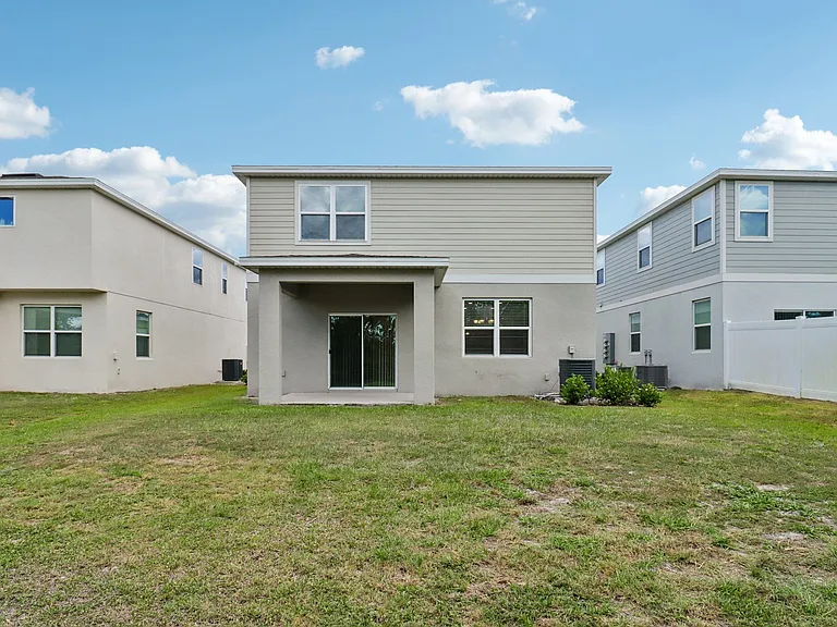 Simmons Trace — Photo 80