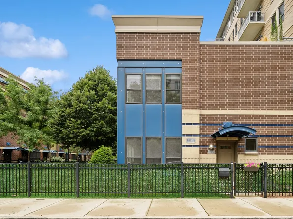 1158 N Cleveland Ave Unit 1, Chicago, IL 60610