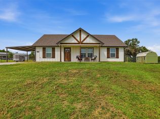 1057 Hereford Dr, Springtown, TX 76082