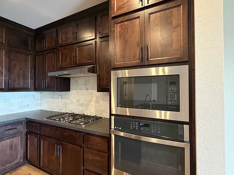 3080 Ridgecrest Dr — Photo 6