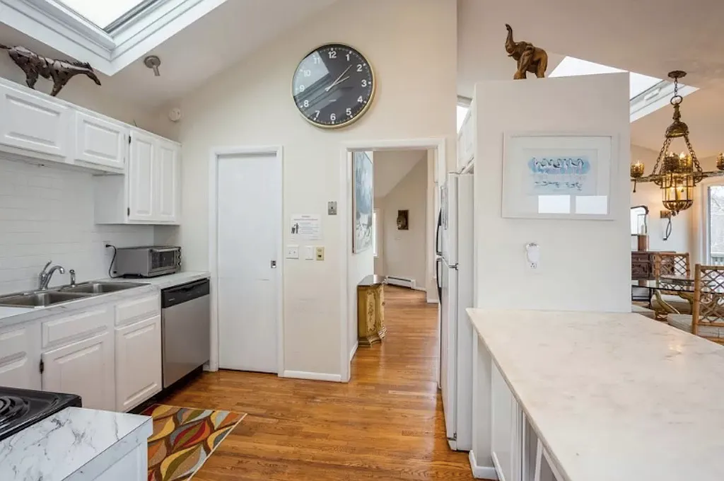 Ocean Views and Privacy — Photo 4