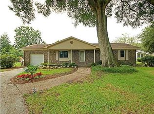 1301 Hampshire Rd, Charleston, SC 29412