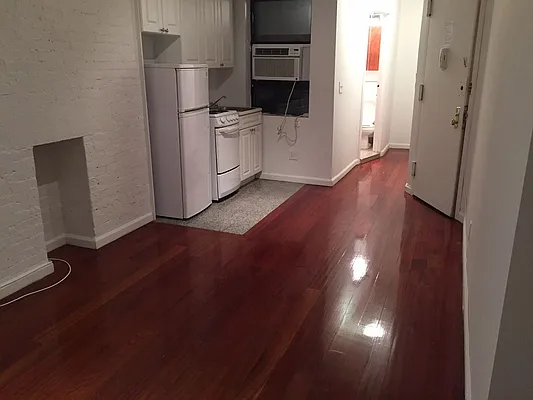 Rented by Sky Management | media 48