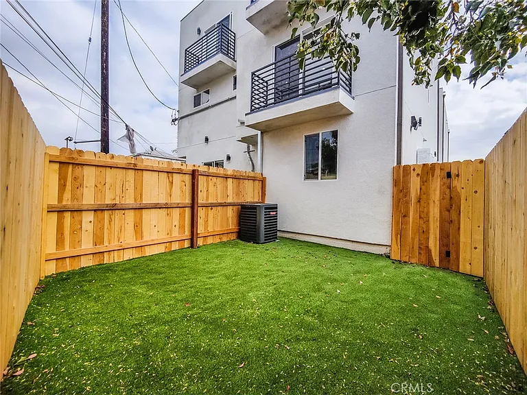 3811 Exposition Blvd #2 — Photo 40
